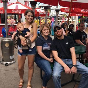 Meet your Posher, Candice